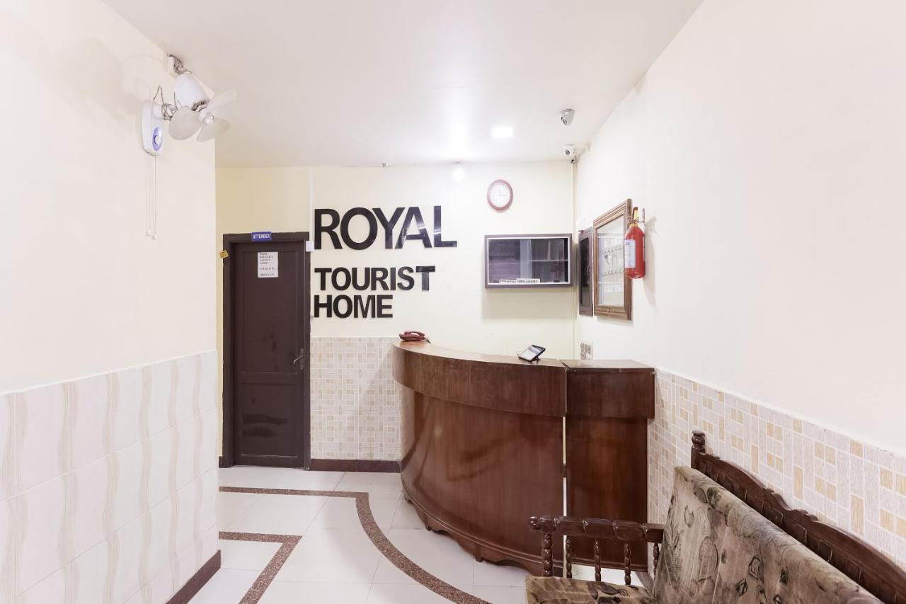 Spot On 60665 Royal Tourist Home Valāncheri Екстериор снимка